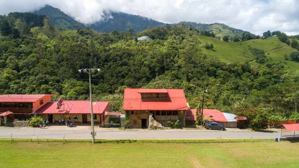Iconic Mountain Lodge at the Base of Mount Chirripo — photo 2 of 19