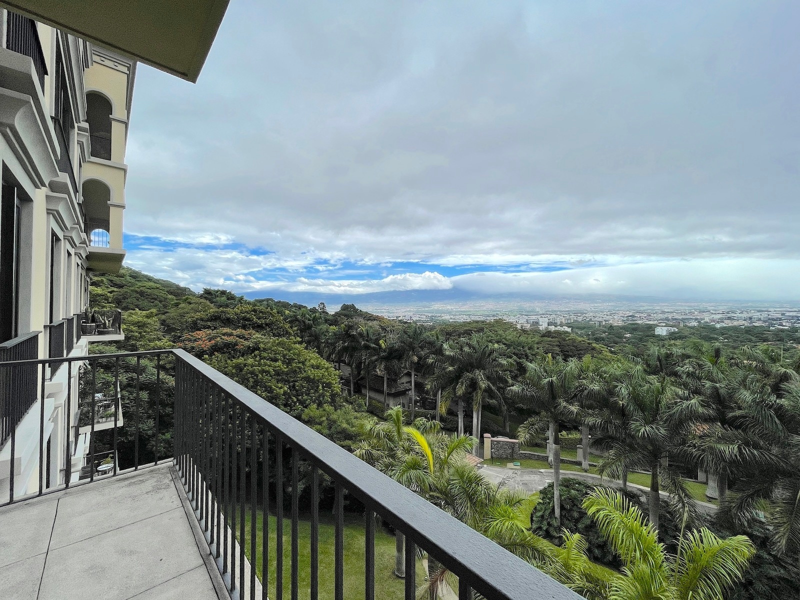 Investment Acropolis Never Ending View Condo, Acropolis, Escazu, Escazu, Escazu, San Jose, Costa Rica 10201
