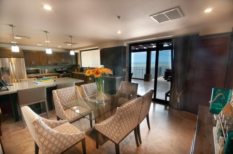 Luxury Penthouse Croc's Casino, #16th floor — foto 3 de 19