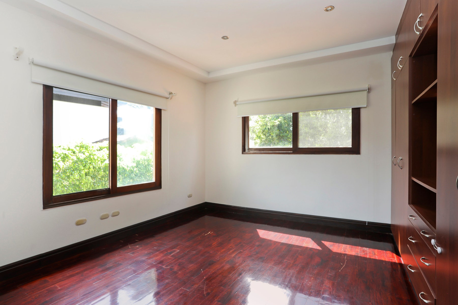 Casablanca Hacienda Lindora Residence — photo 15 of 17