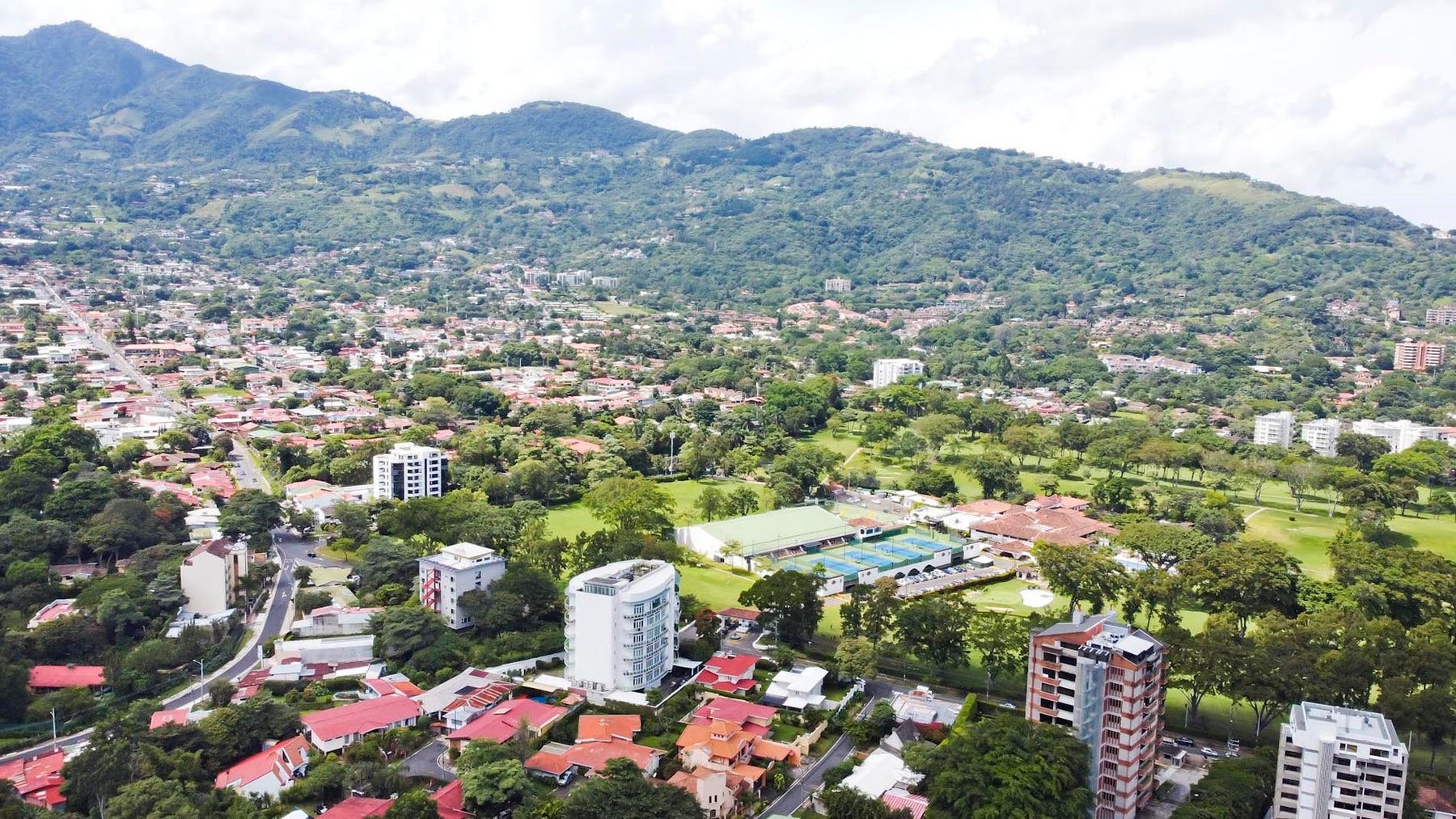 Escazu Rare Development Property — photo 10 of 17