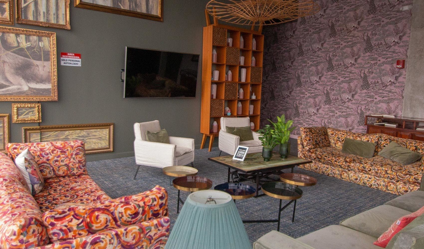 URBN Escalante Custom Design — photo 15 of 19