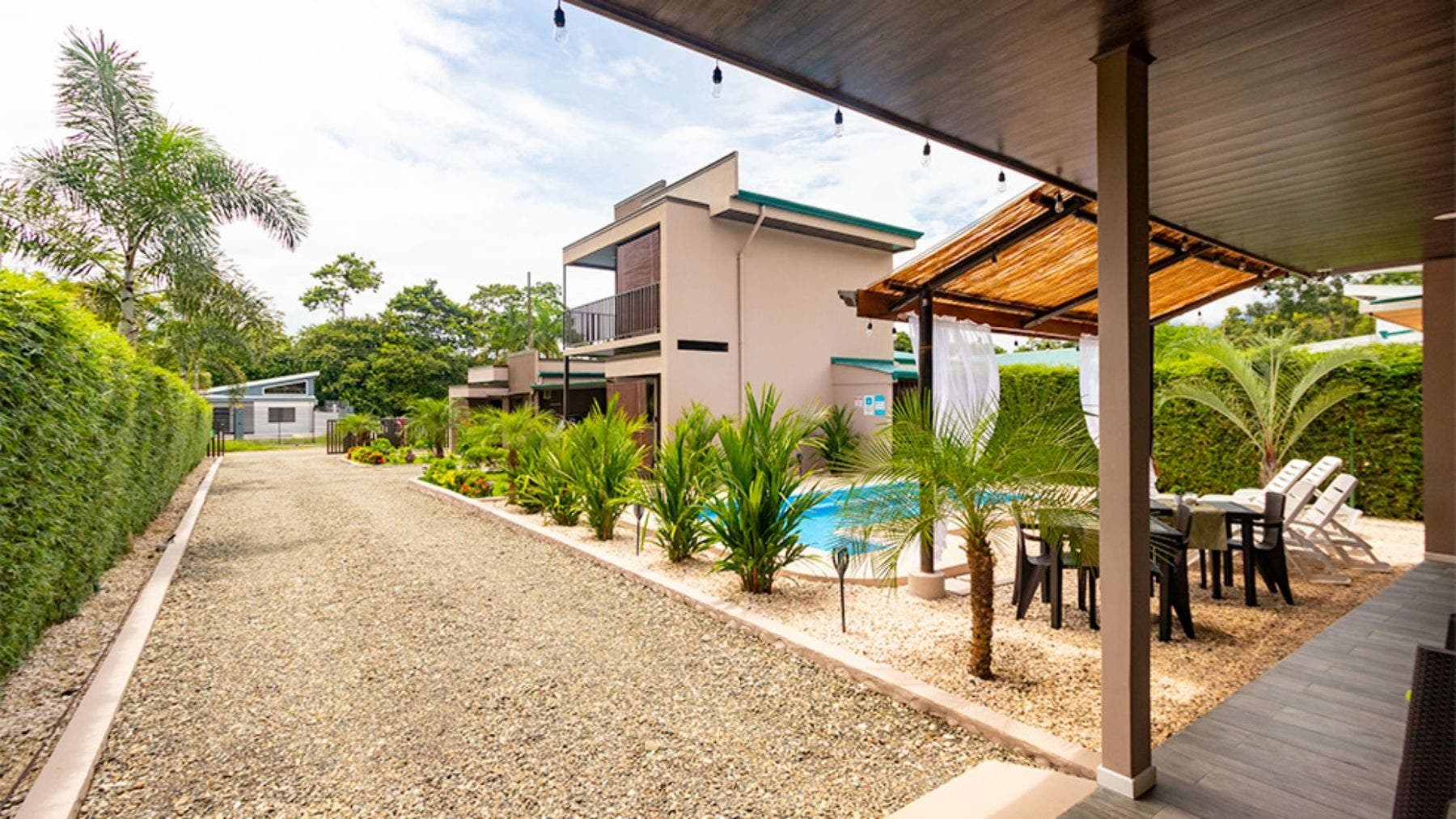 Downtown Uvita Home with Rental Apartments — photo 18 of 19