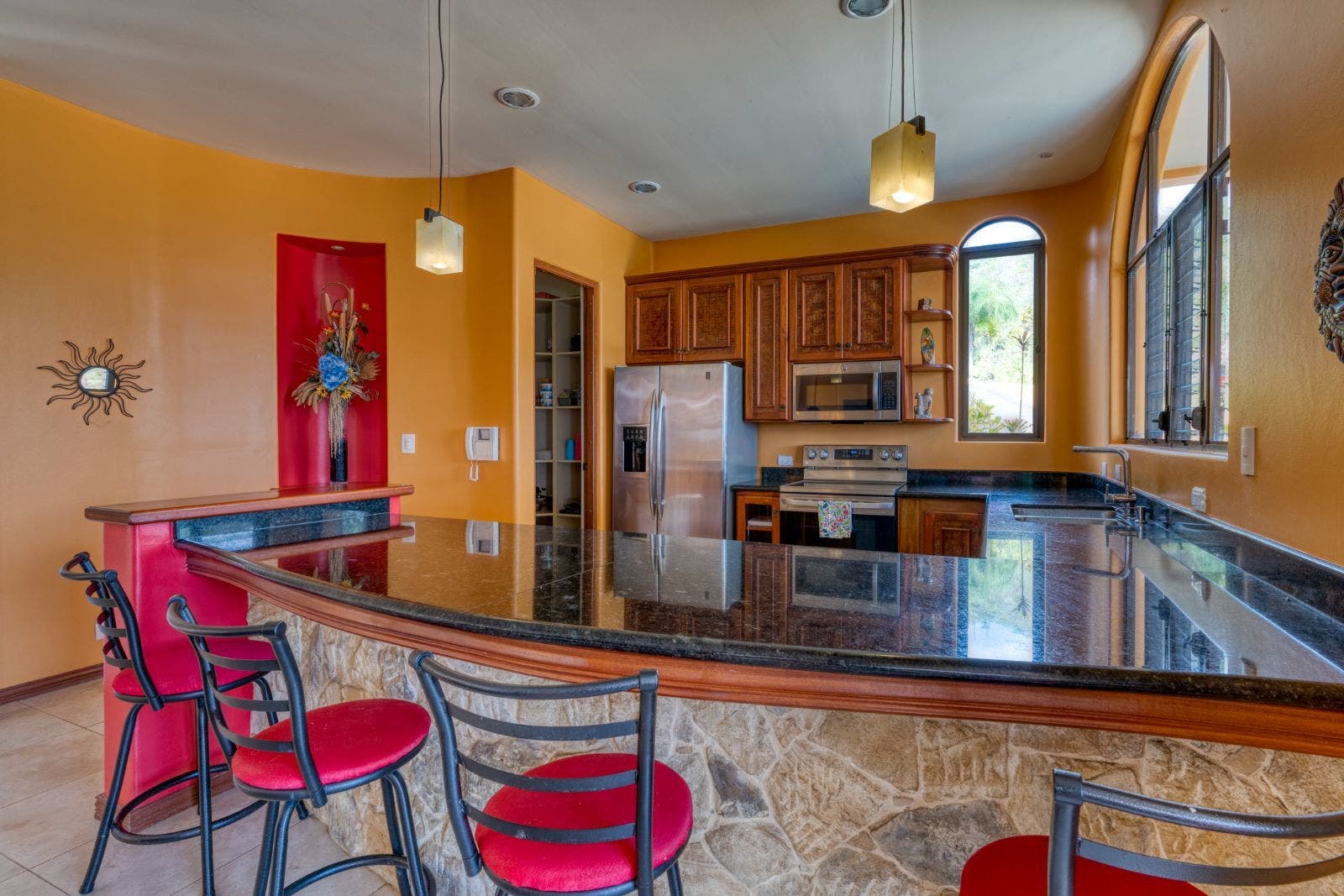 Luxury Estate Home in Beautiful Perez Zeledon — photo 17 of 19