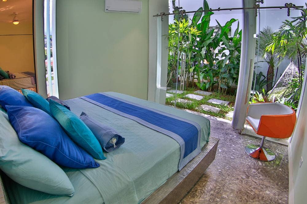 Ocean View Home Perched Above the Pacific — photo 7 of 19
