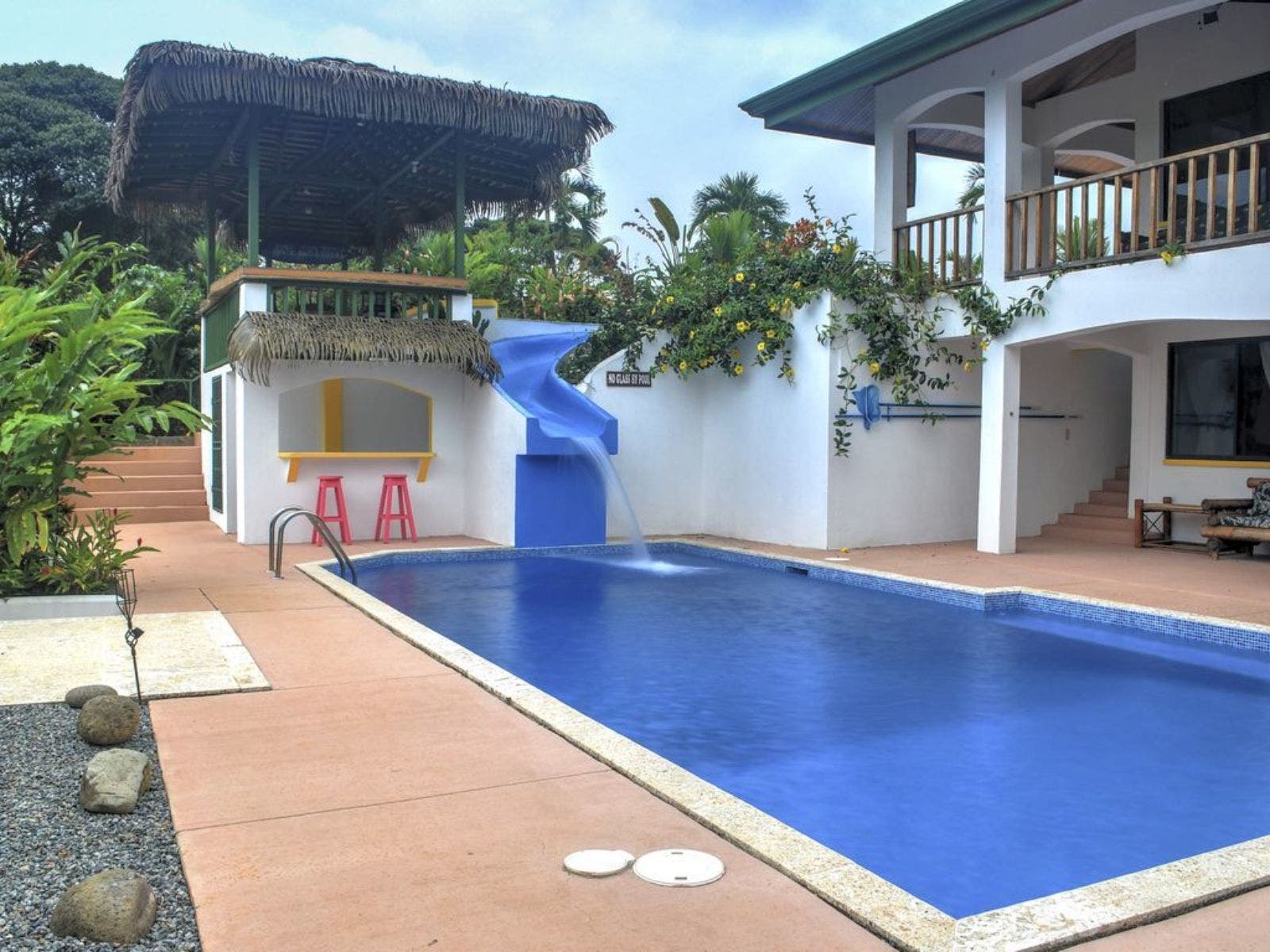 Unique Home and Land in Platanillo — photo 2 of 19