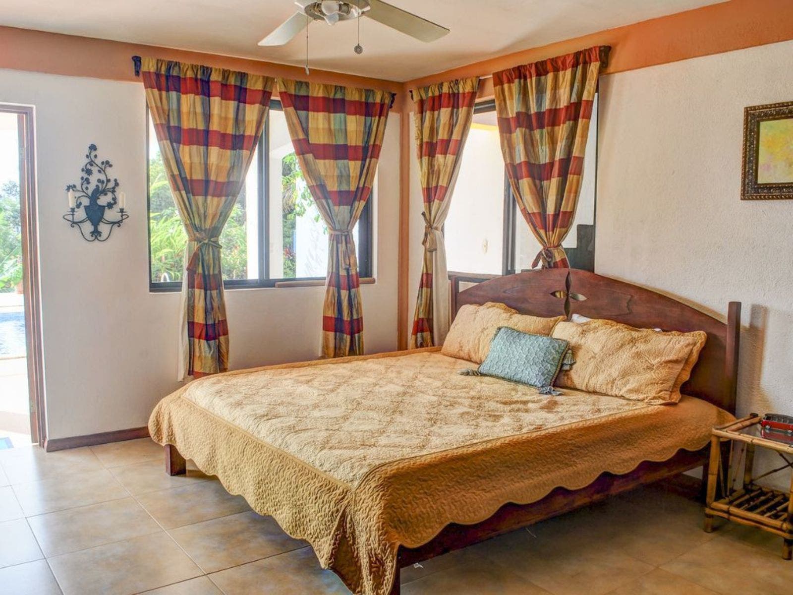 Unique Home and Land in Platanillo — photo 14 of 19