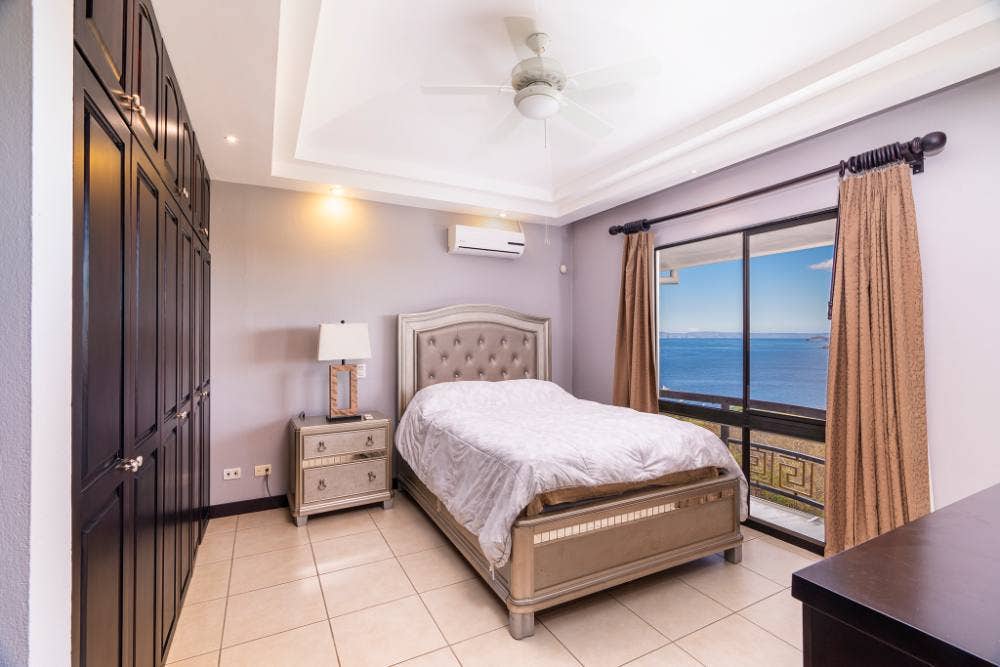 Villas Gemelas Luxurious Ocean View Home in Ocotal — photo 14 of 19