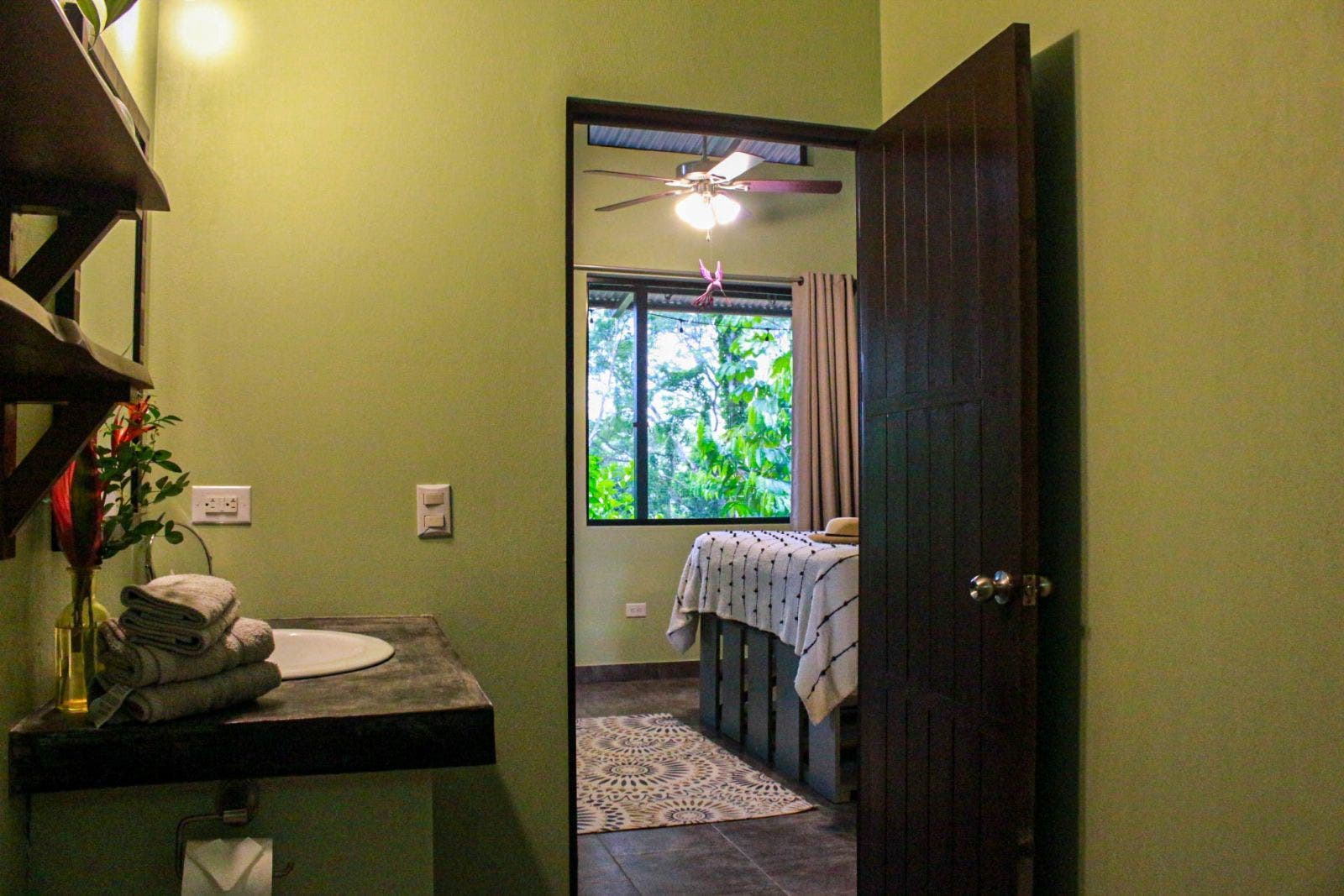 Multiple Homes in Tropical Mountain Community of Lagunas — photo 17 of 19