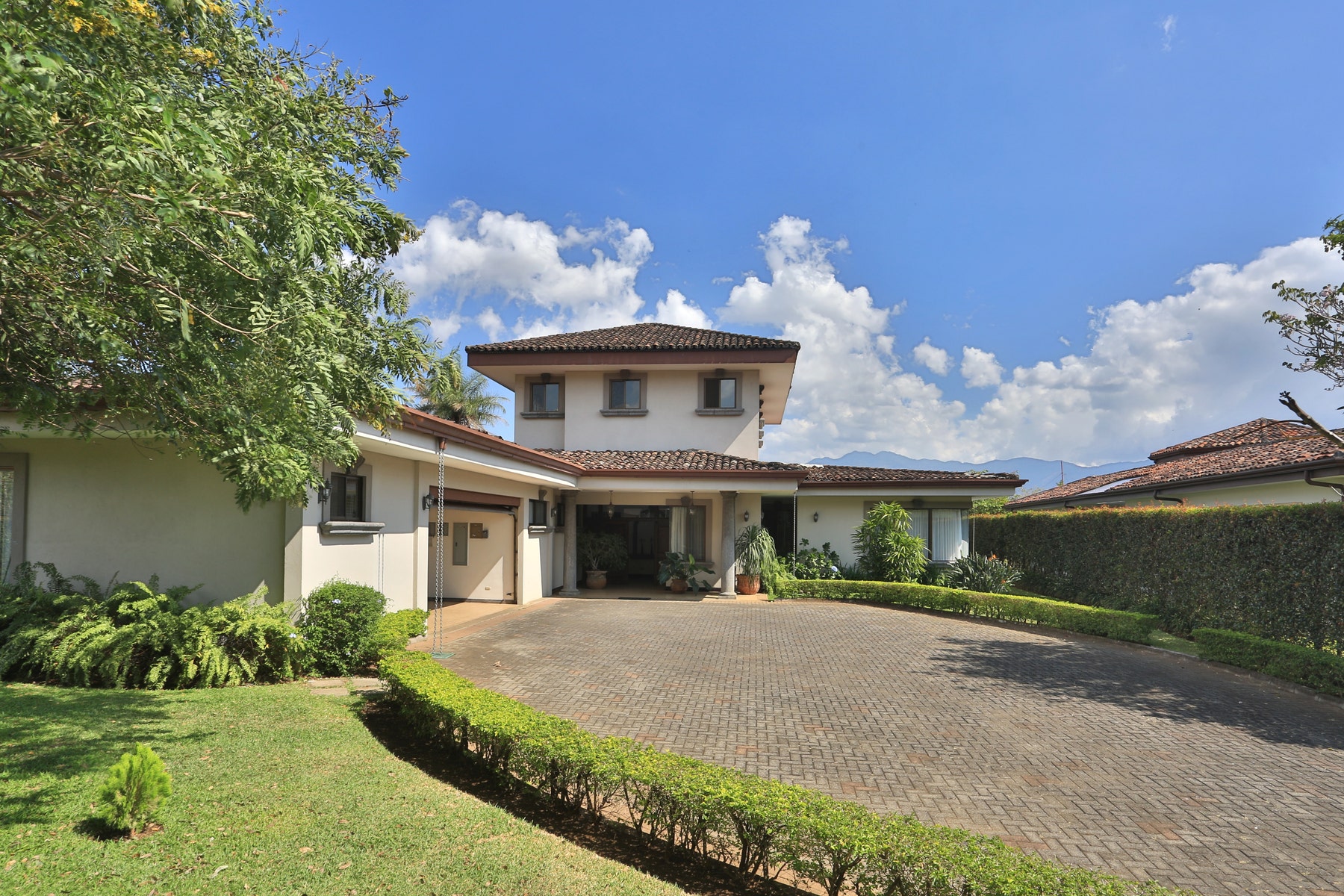 La Canada One Level Residence., La Canada, Santa Ana, Santa Ana, Santa Ana, San Jose, Costa Rica 10201