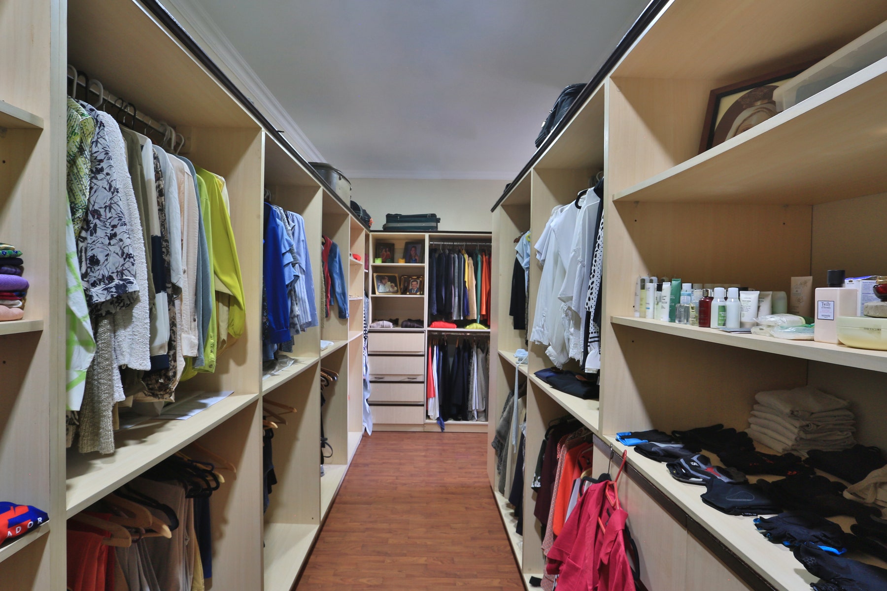 La Canada One Level Residence. — photo 12 of 18