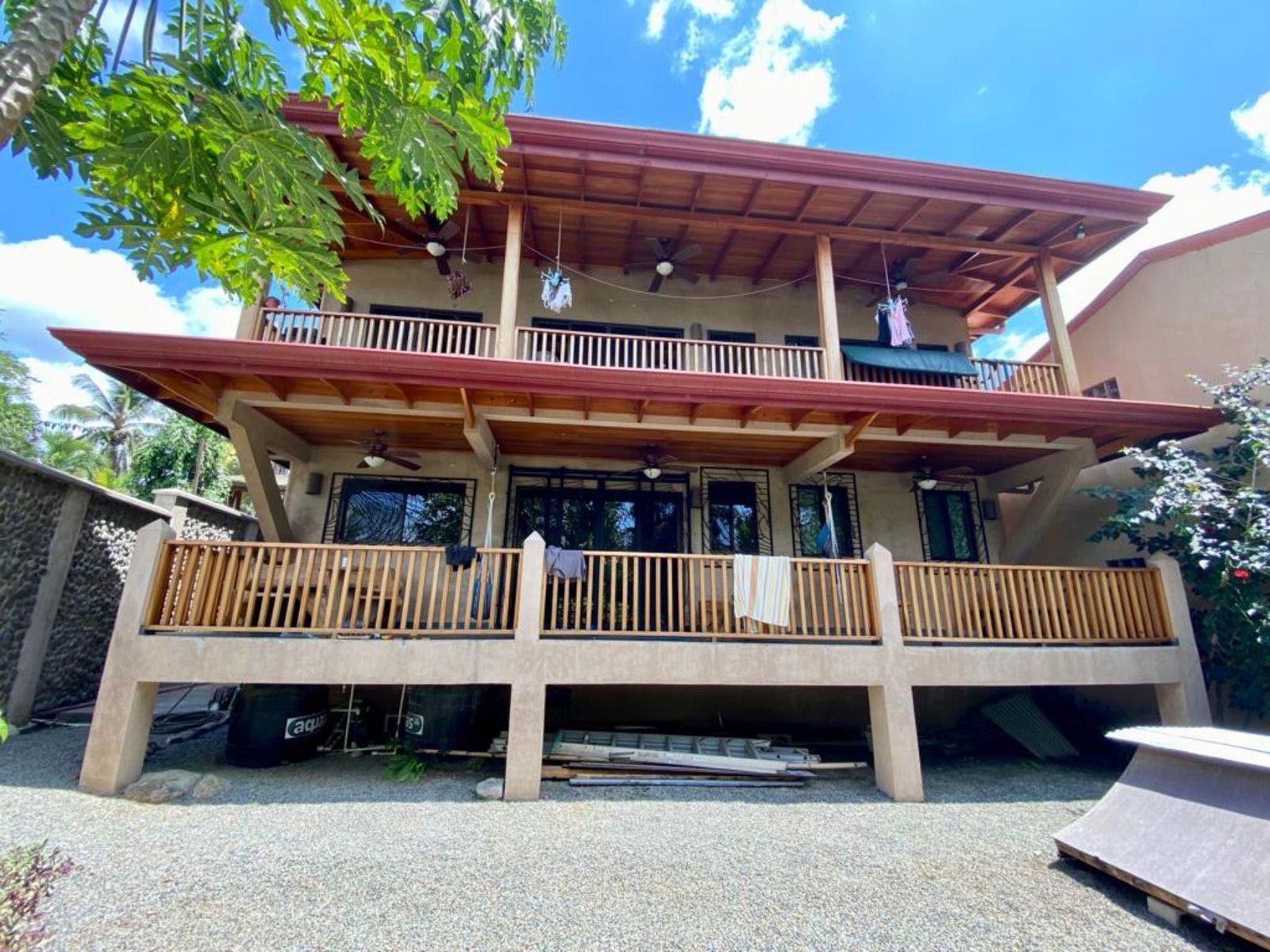 Six Bedroom Residencial/Comercial Oportunity Walkink distance to the Beach, Dominical, Bahia Ballena, Osa, Puntarenas, Costa Rica 60504