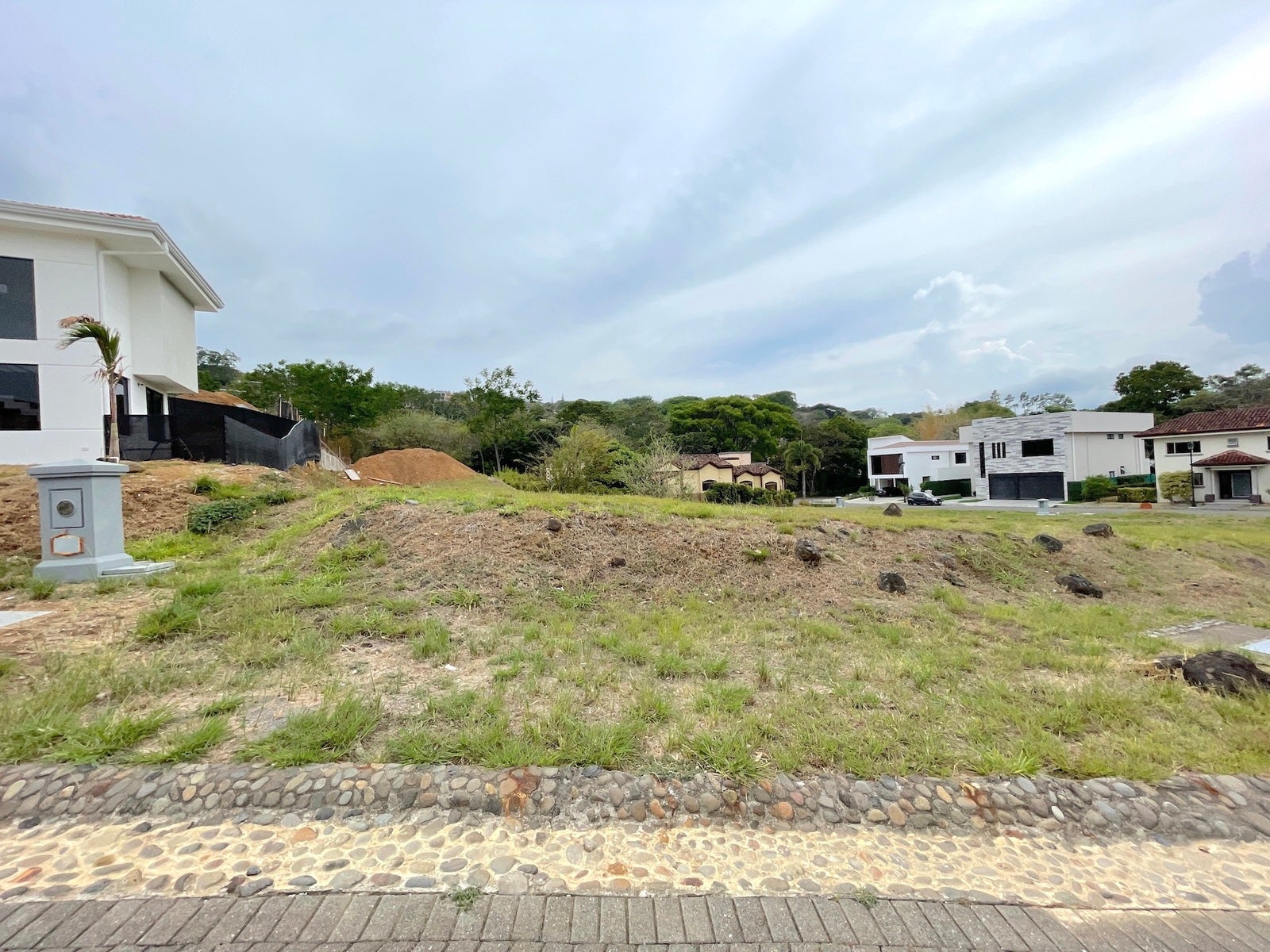 Bosque Escondido Priced To Sell Land, Bosque Escondido, Santa Ana, Brasil, Santa Ana, San Jose, Costa Rica 10906