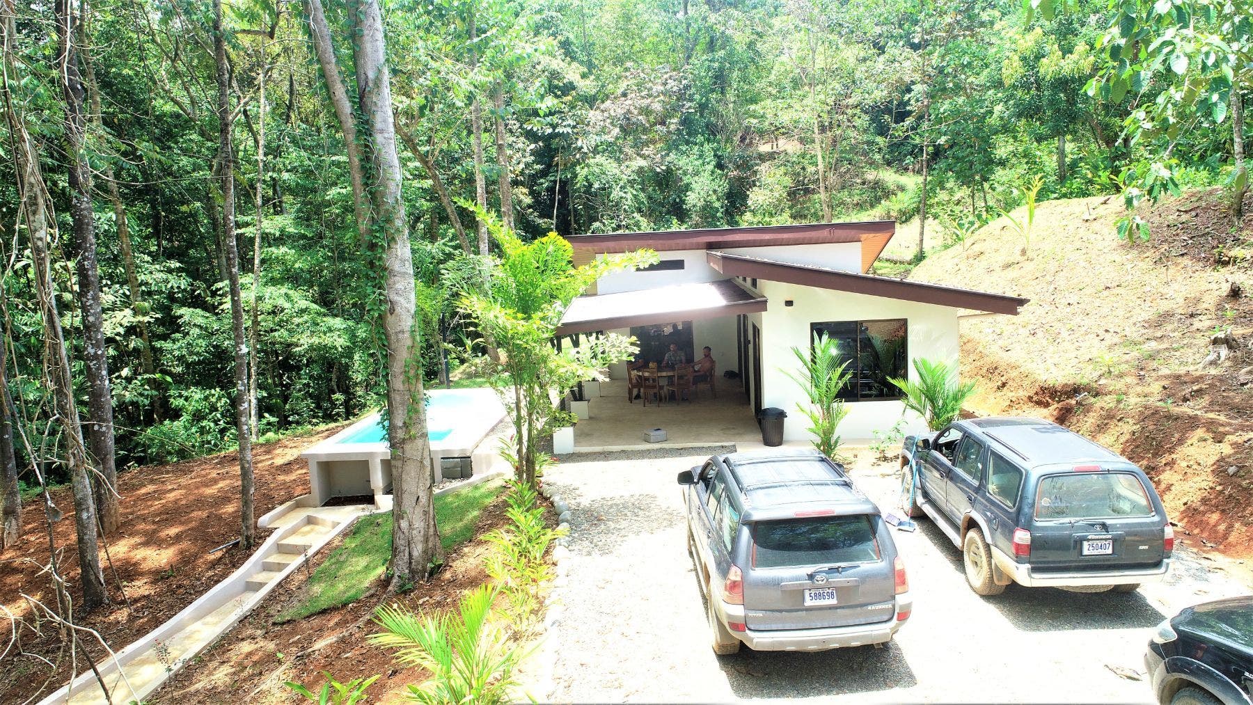 Private Brand New House in Ojochal with Pool, River and Jungle Access — photo 8 of 19
