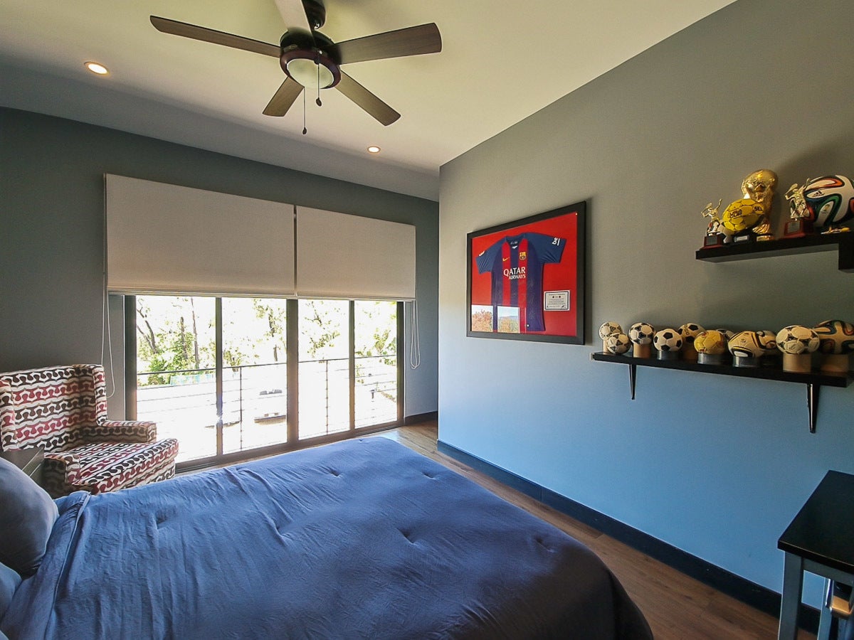 Los Reyes Modern Villa — photo 15 of 19