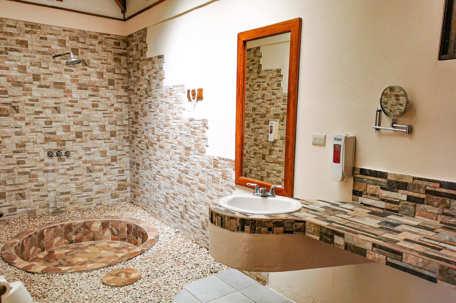 Tropical Boutique Lodge — photo 7 of 11
