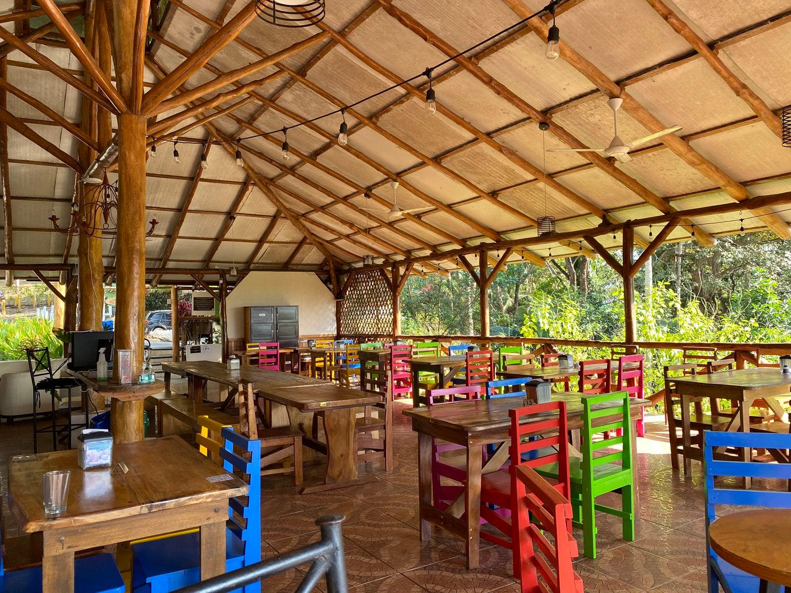 Tropical Boutique Lodge — photo 9 of 11
