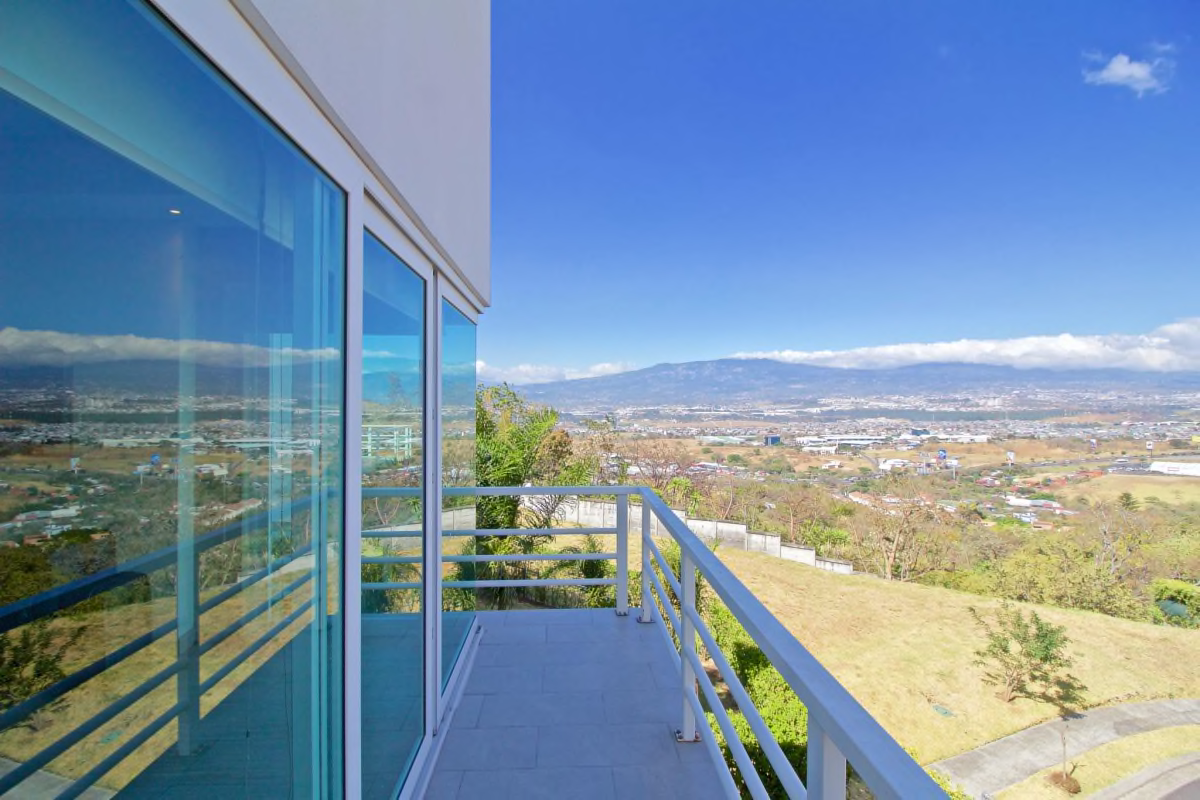 Casa Blanca Cerro Alto — photo 11 of 16