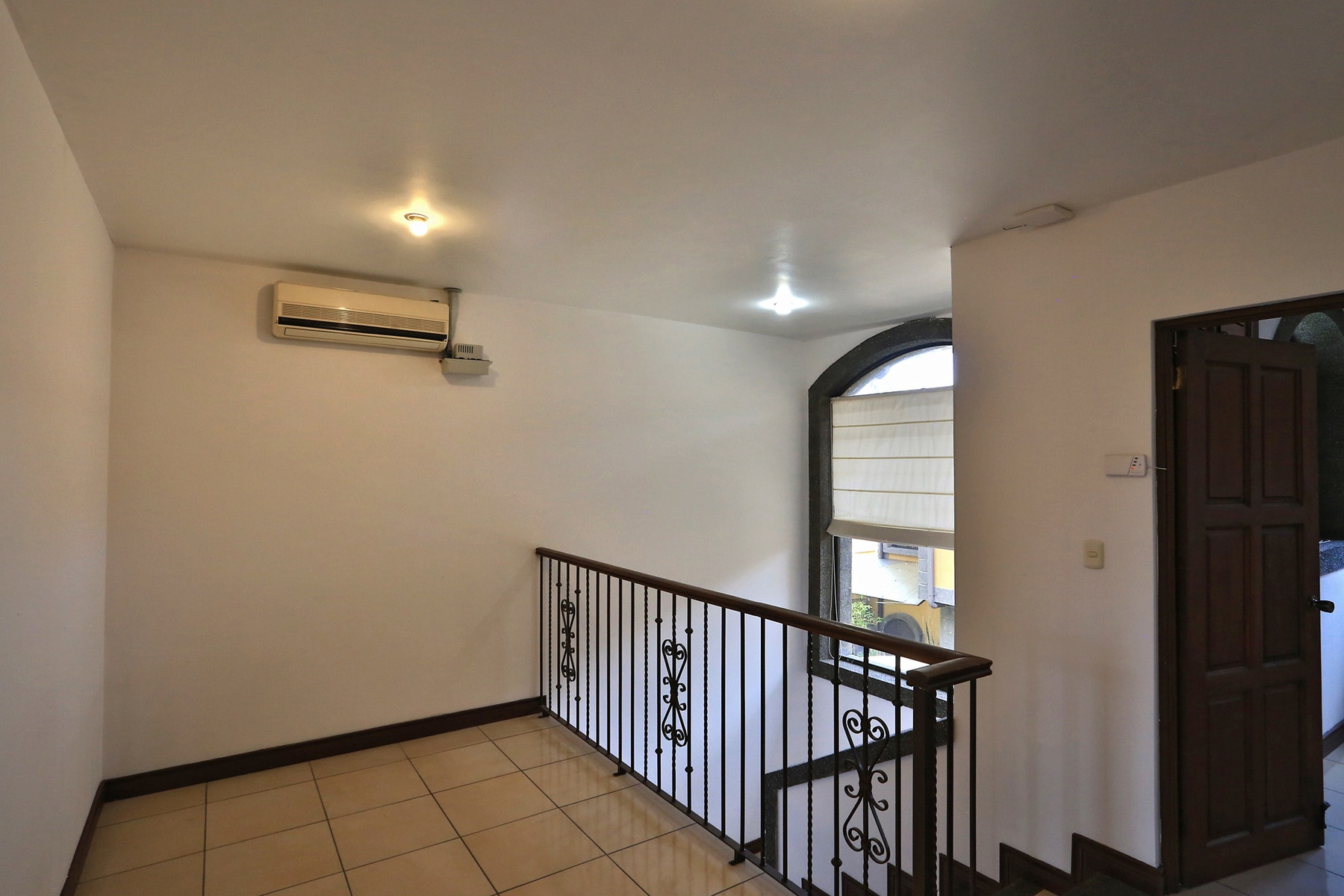 Condominio Real Cariari three bedroom townhome — photo 9 of 13