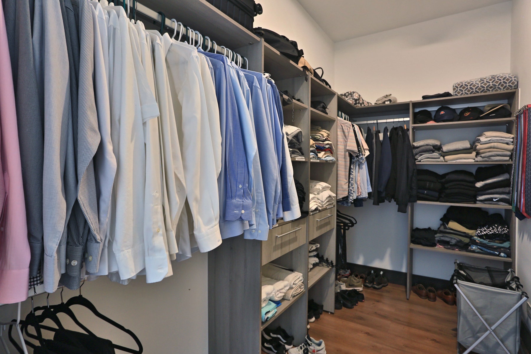 Via 74 Panoramic Penthouse — photo 11 of 13