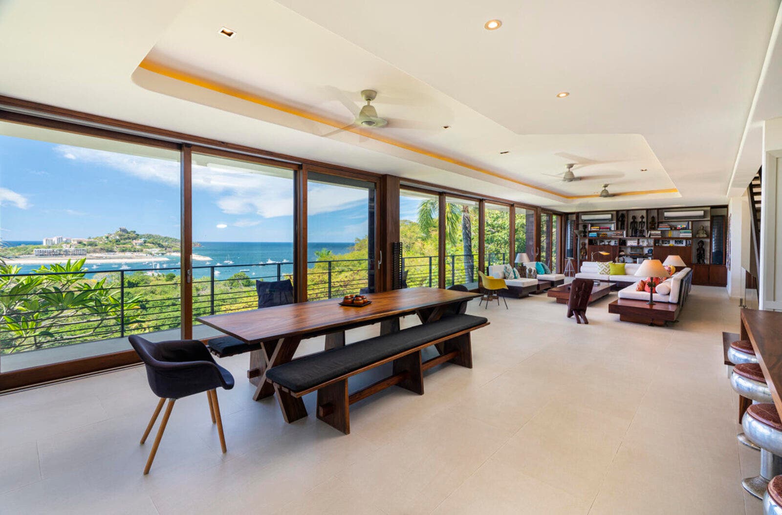 Luxury Ocean View Home in Flamingo — photo 7 of 19