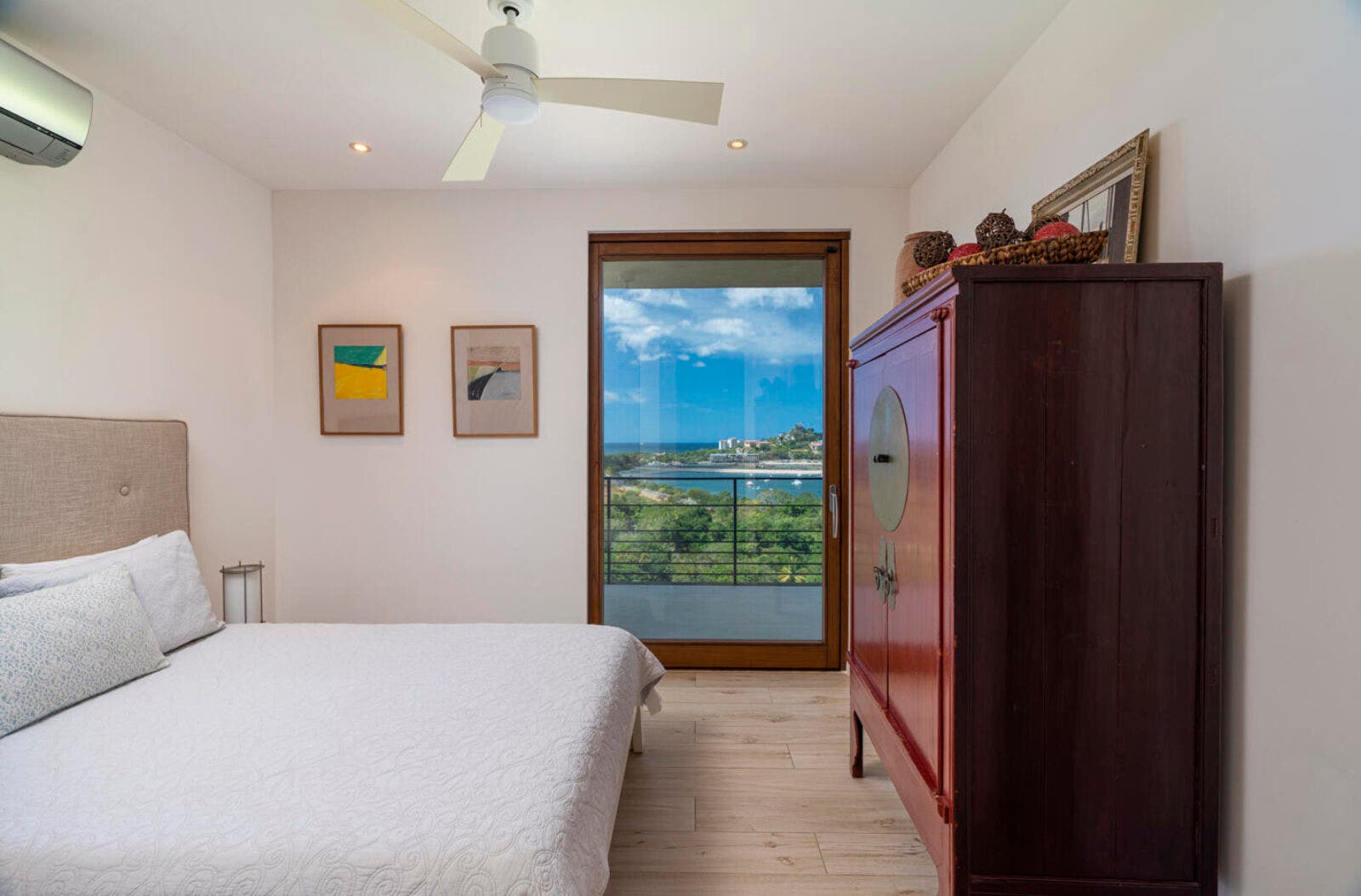 Luxury Ocean View Home in Flamingo — photo 19 of 19