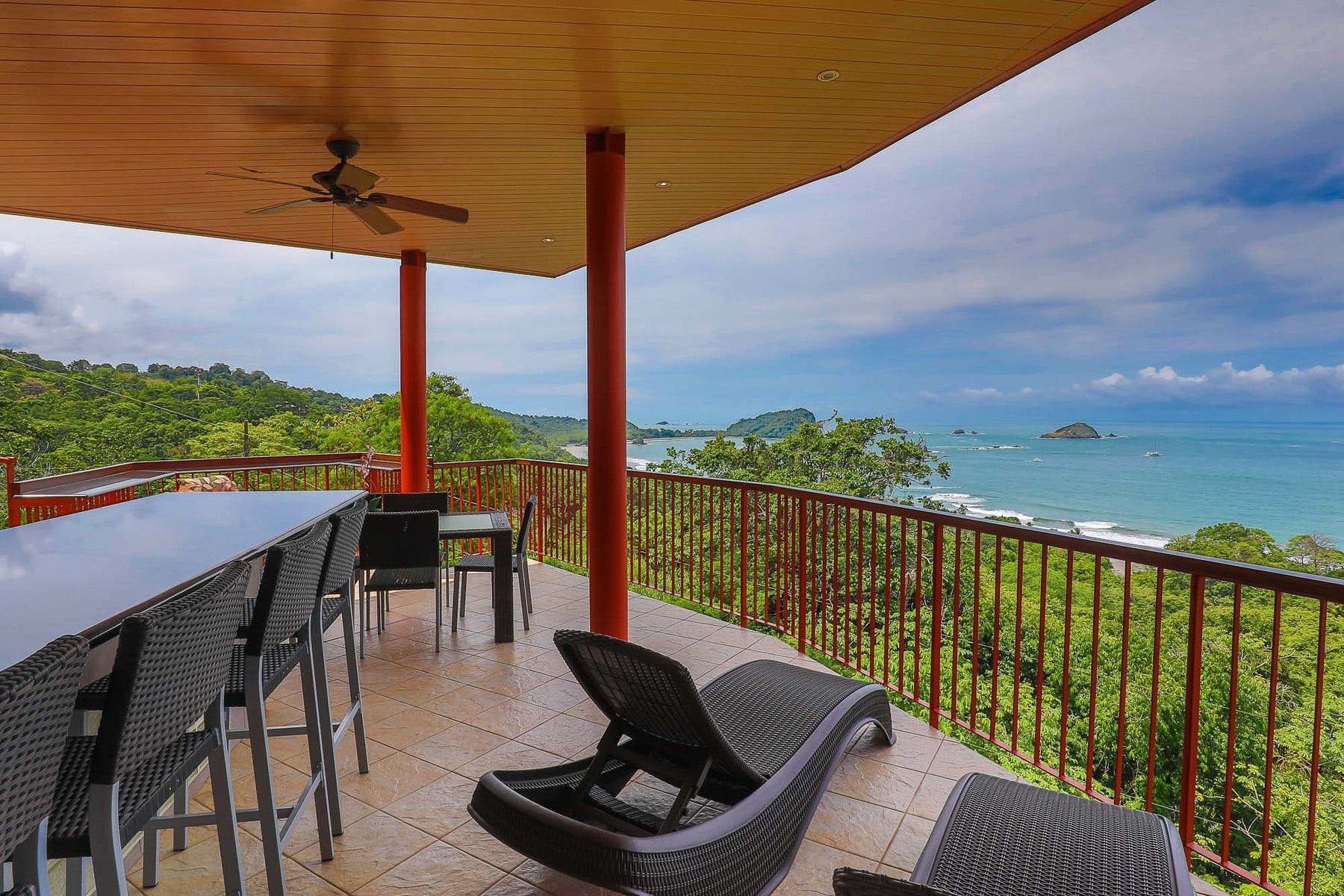 Casa Cristal of Manuel Antonio — photo 7 of 19
