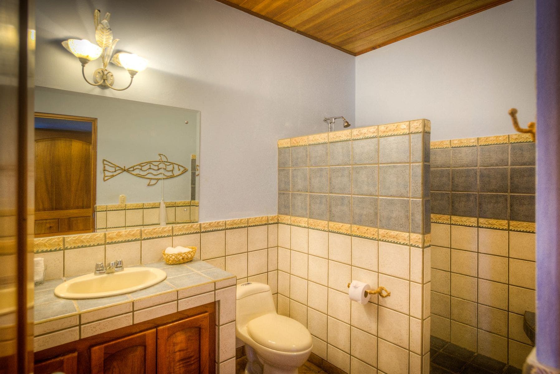 Casa Casi Cielo, Fantastic Ocean View Villa and Guest house in Escaleras — photo 12 of 19