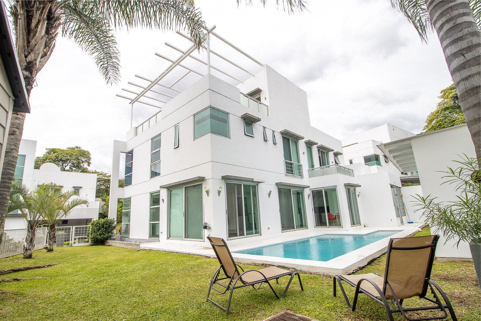 Casa Mykonos Daluz, Daluz, Escazu, San Rafael, Escazu, San Jose, Costa Rica 10201