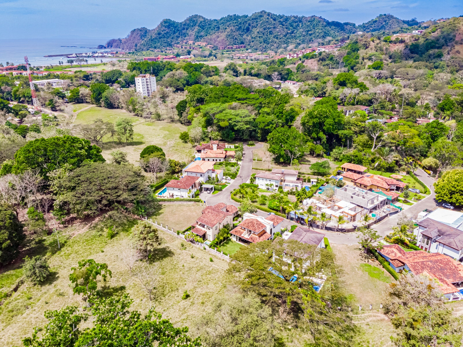 Lot ready to build electricity water connection La Estancia Condominium — photo 6 of 6