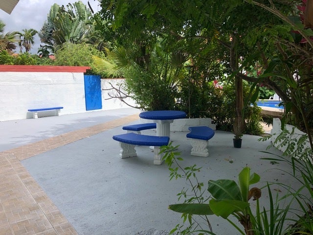 Hotel La Perlita center of Town — photo 8 of 19