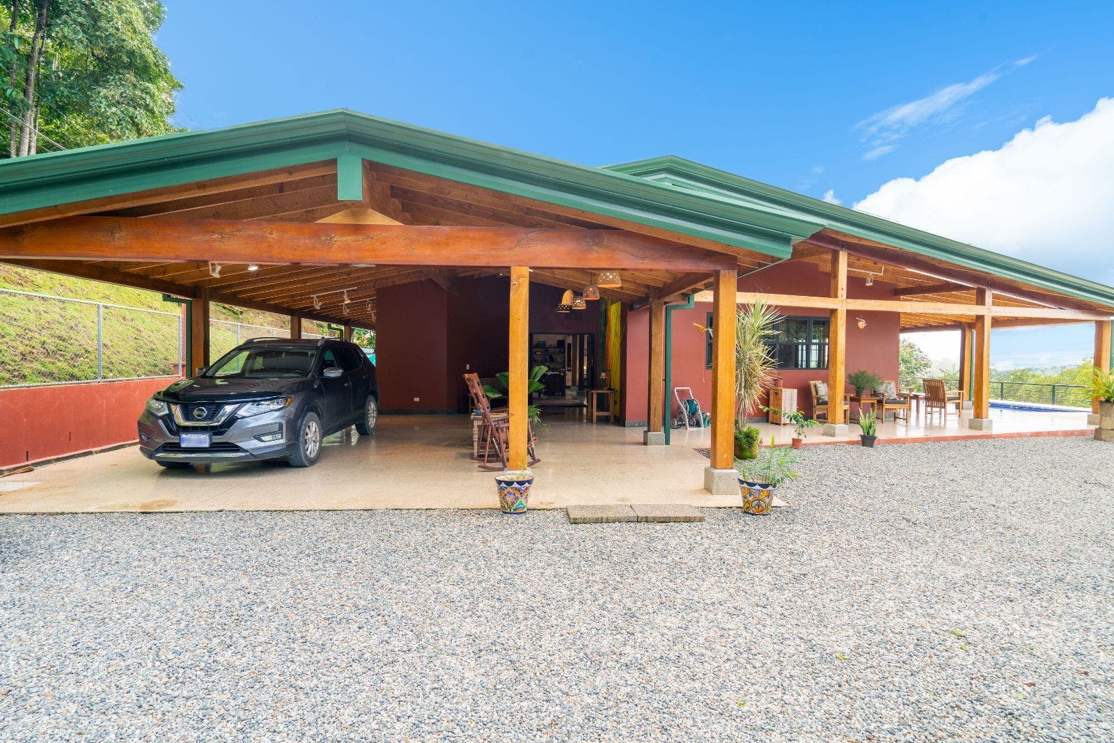 Stunning Bungalow with Pool and Ocean View on 19 Acres — photo 14 of 19