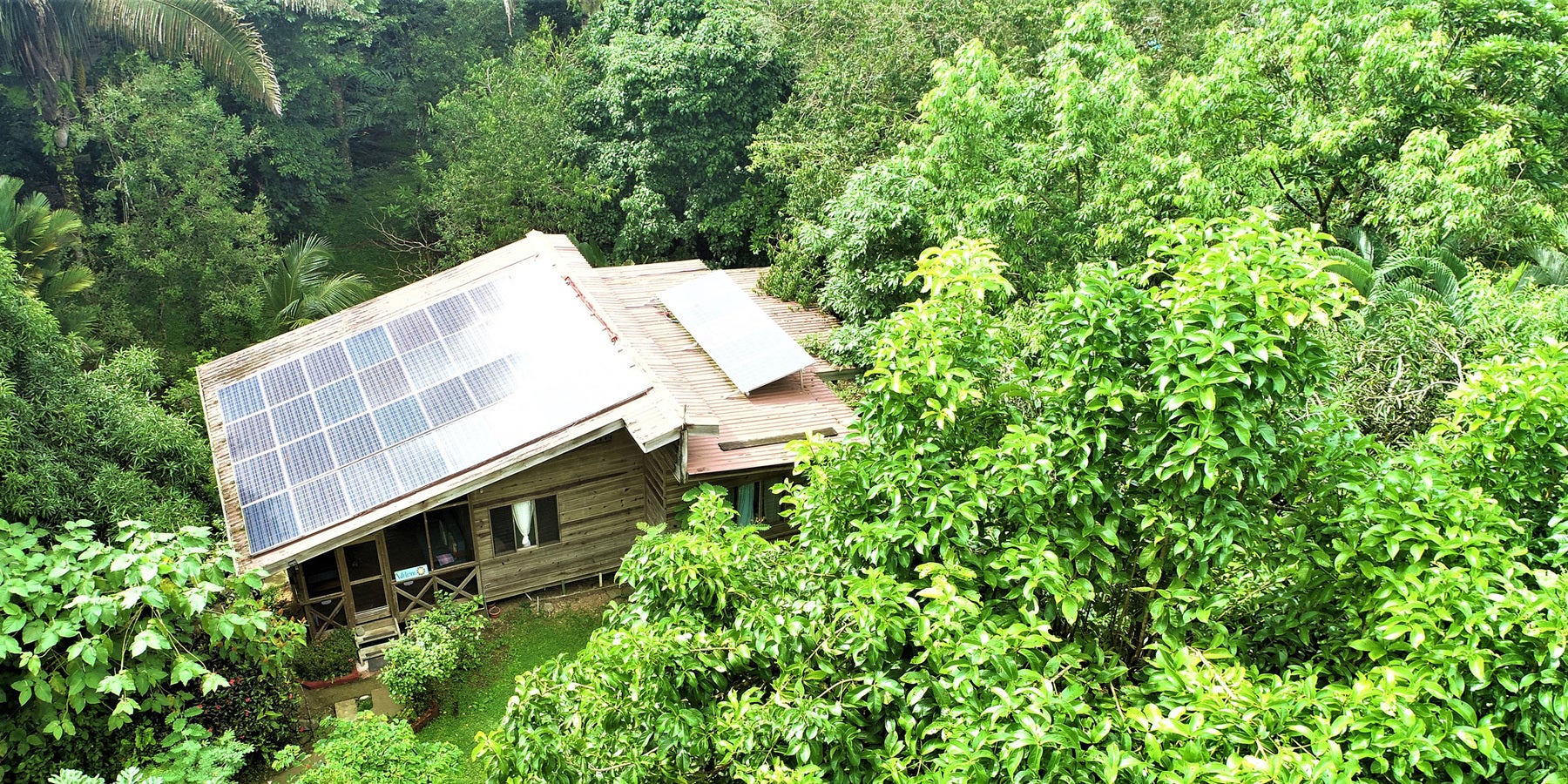 Riverfront jungle hotel centrally located Ojochal — foto 4 de 19