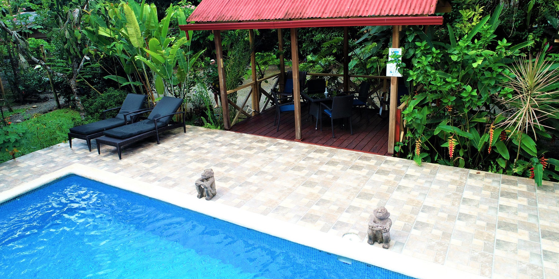Riverfront jungle hotel centrally located Ojochal — foto 9 de 19
