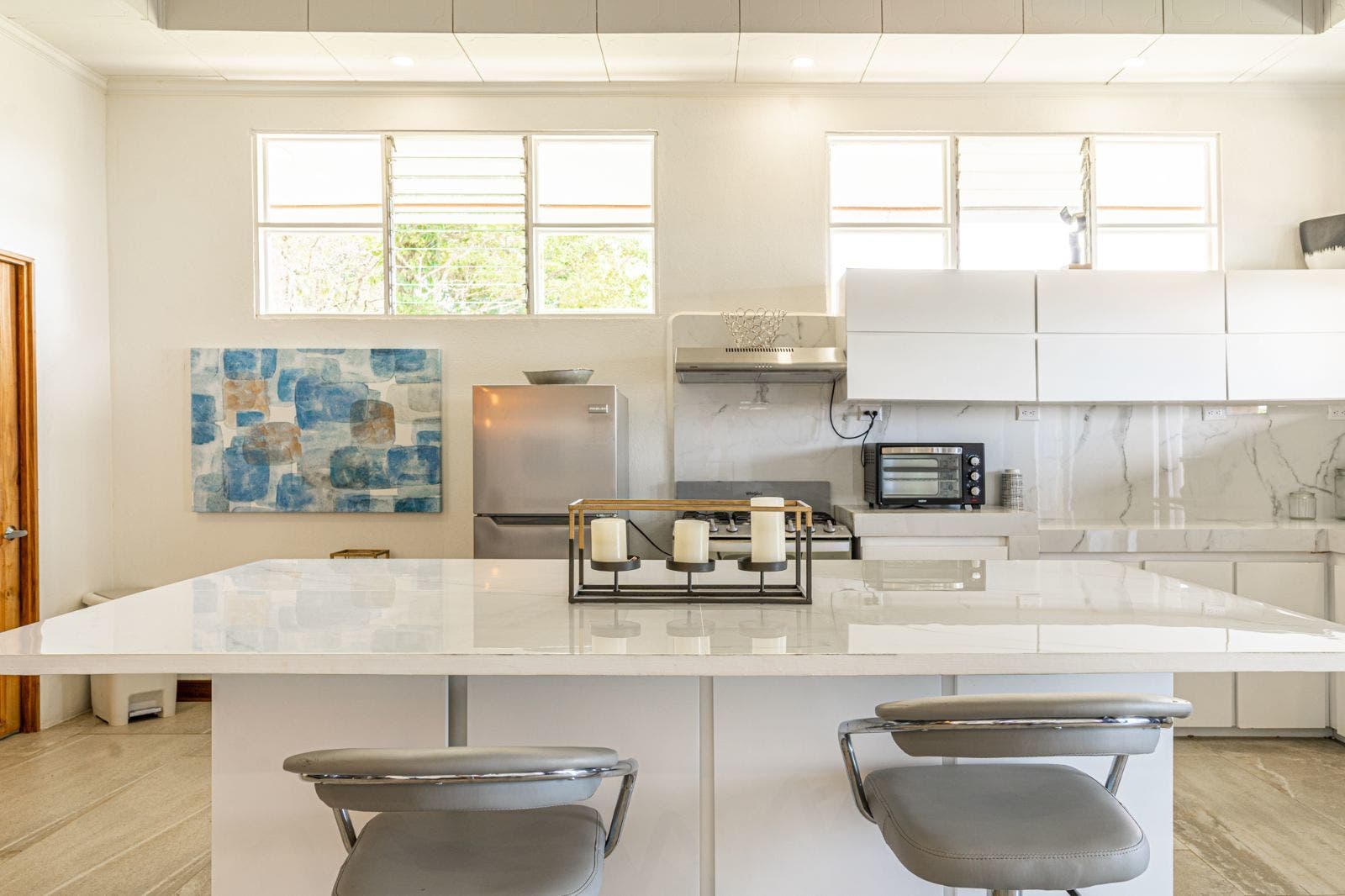Newly Renovated Hotel Opportunity with Ocean Views — photo 8 of 19
