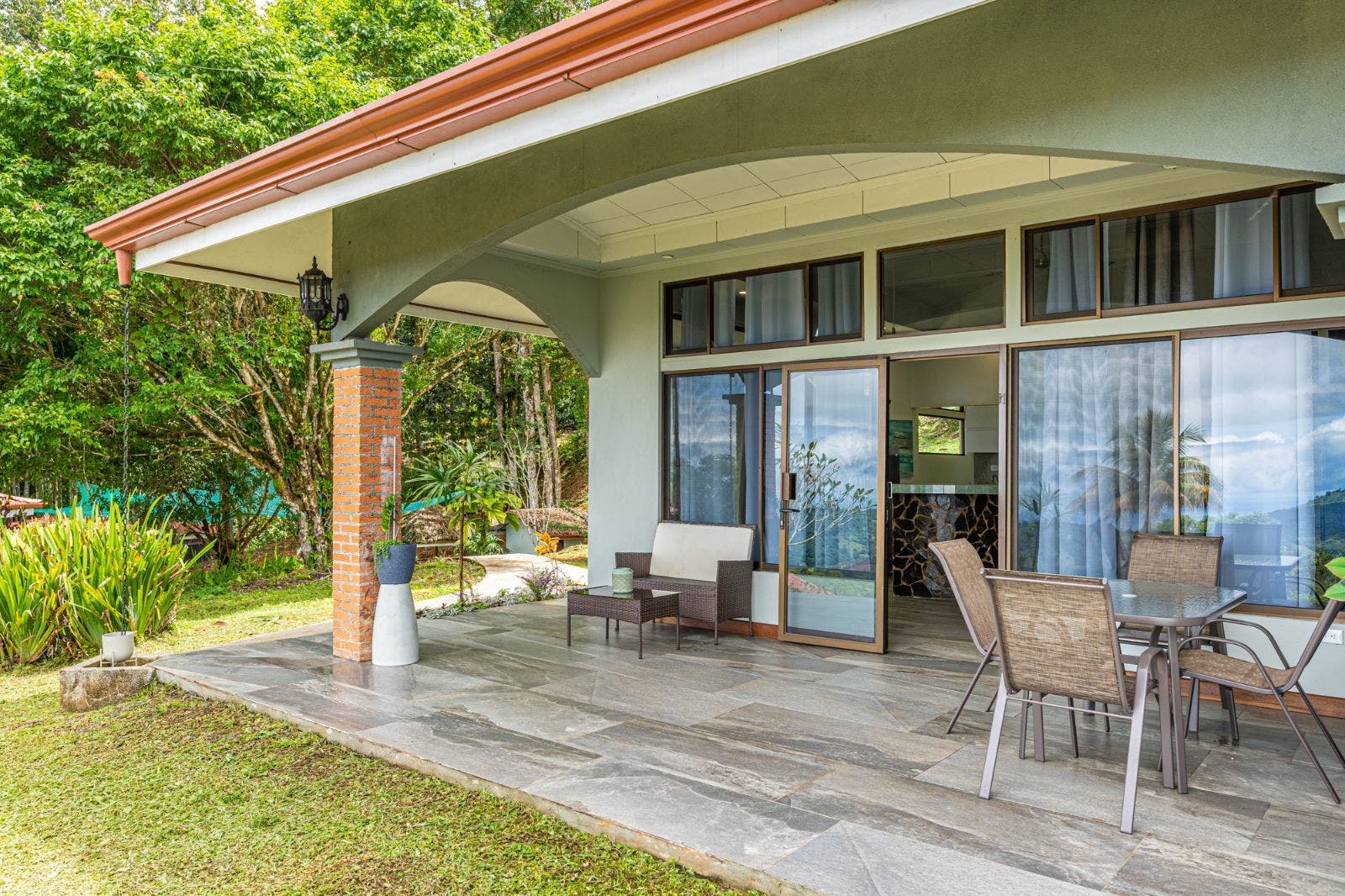 Newly Renovated Hotel Opportunity with Ocean Views — photo 11 of 19
