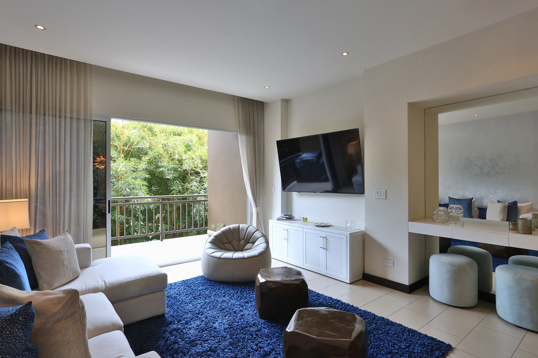 Viva Residences Two Bedroom Condo — foto 8 de 16