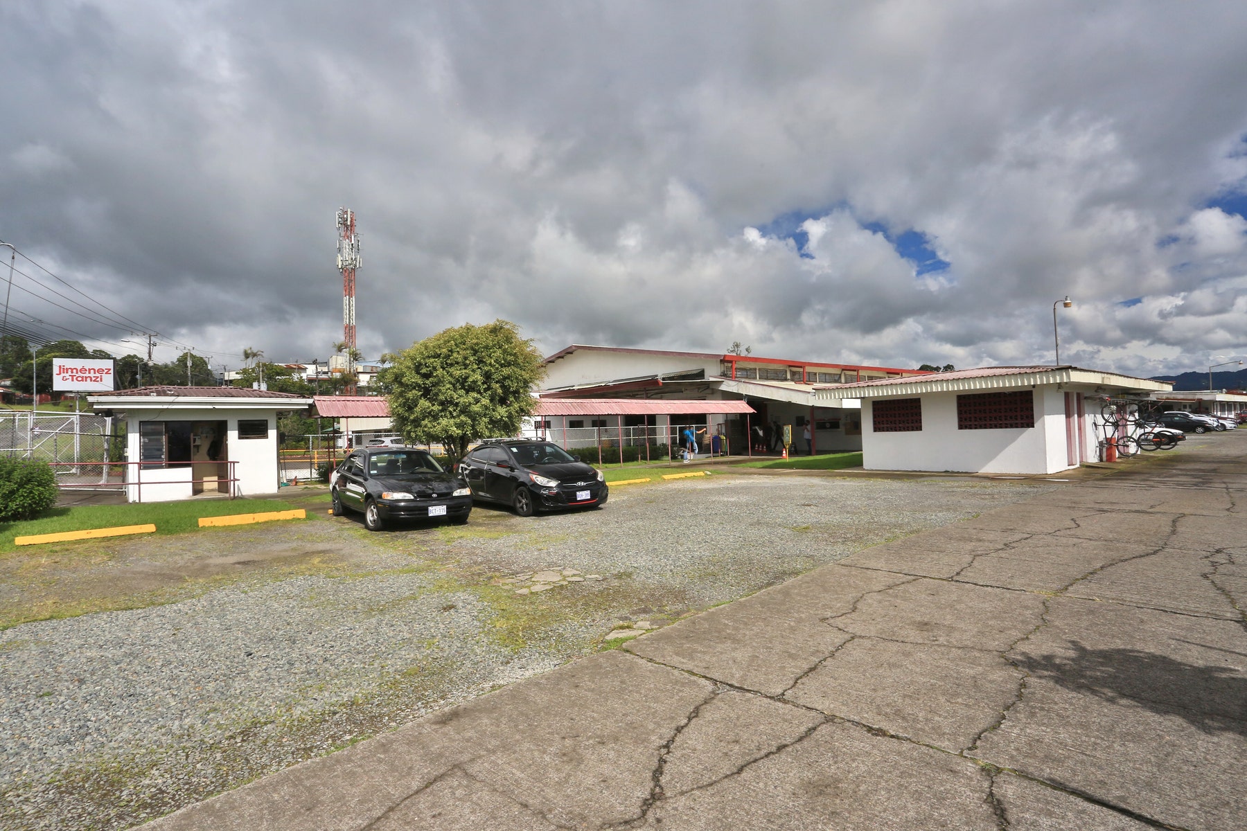 Warehouse for Business Expansion in Guadalupe, San Jose, Ipis, Goicoechea, San Jose, Costa Rica 10805 — foto 2 de 5