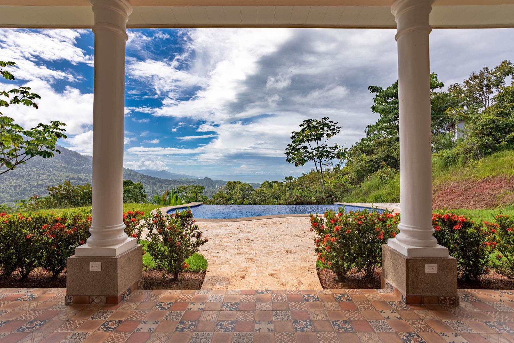 Amazing Ocean View Home in the Hills of Portalon — photo 9 of 19