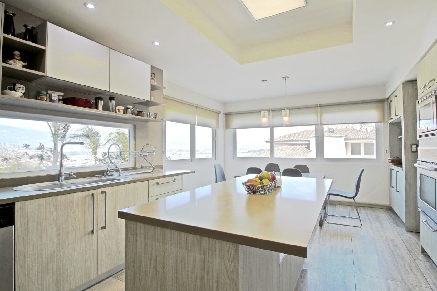 Casa Blanca Cerro Alto — photo 14 of 16
