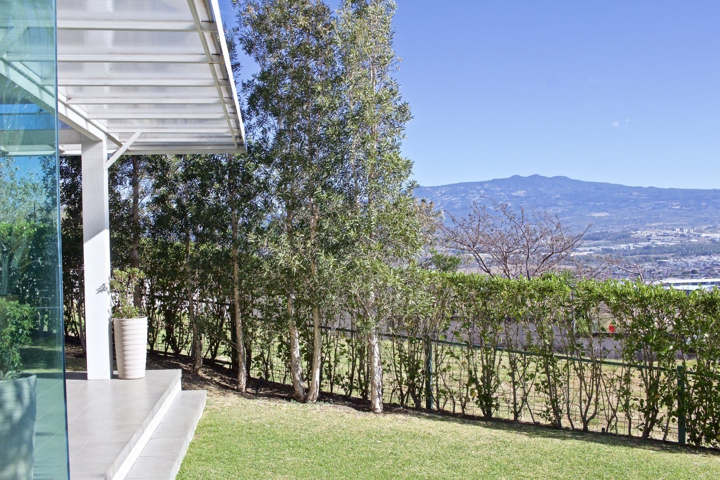 Casa Blanca Cerro Alto — photo 15 of 16
