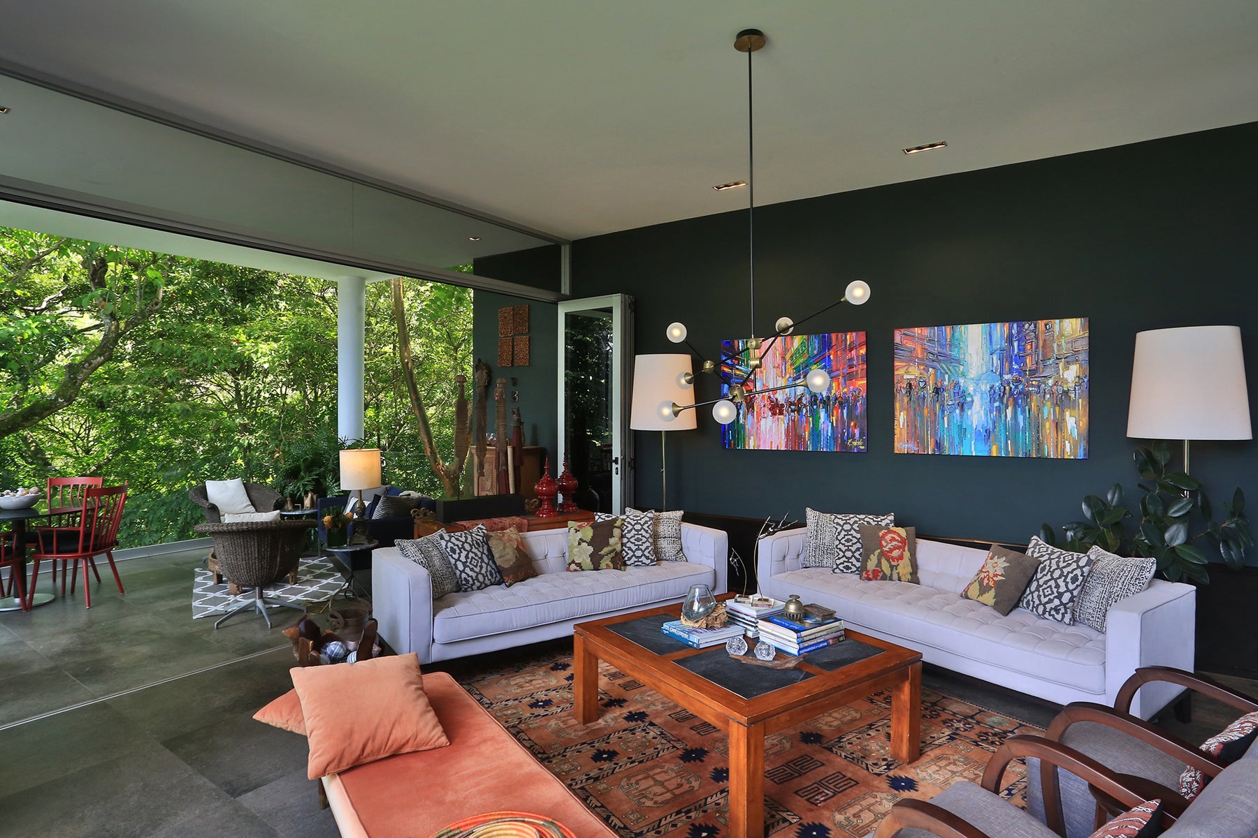 Contemporary Forest View Luxury Home — foto 14 de 19