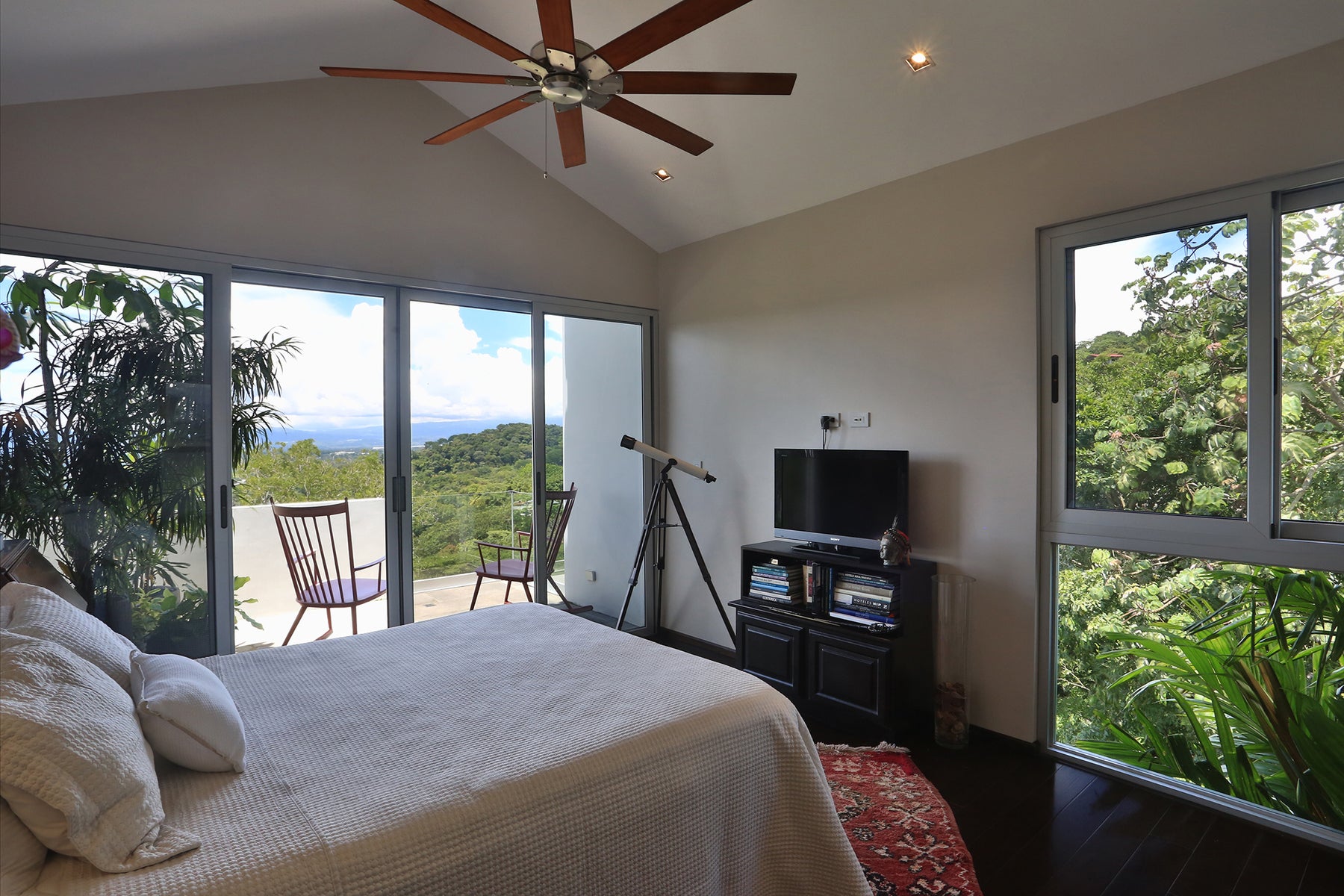 Contemporary Forest View Luxury Home, Cerro Colon, Ciudad Colon, Mora, San Jose, Costa Rica 10701 Contemporary Forest View Luxury Home, Cerro Colon, Ciudad Colon, Mora, San Jose, Costa Rica 10701
