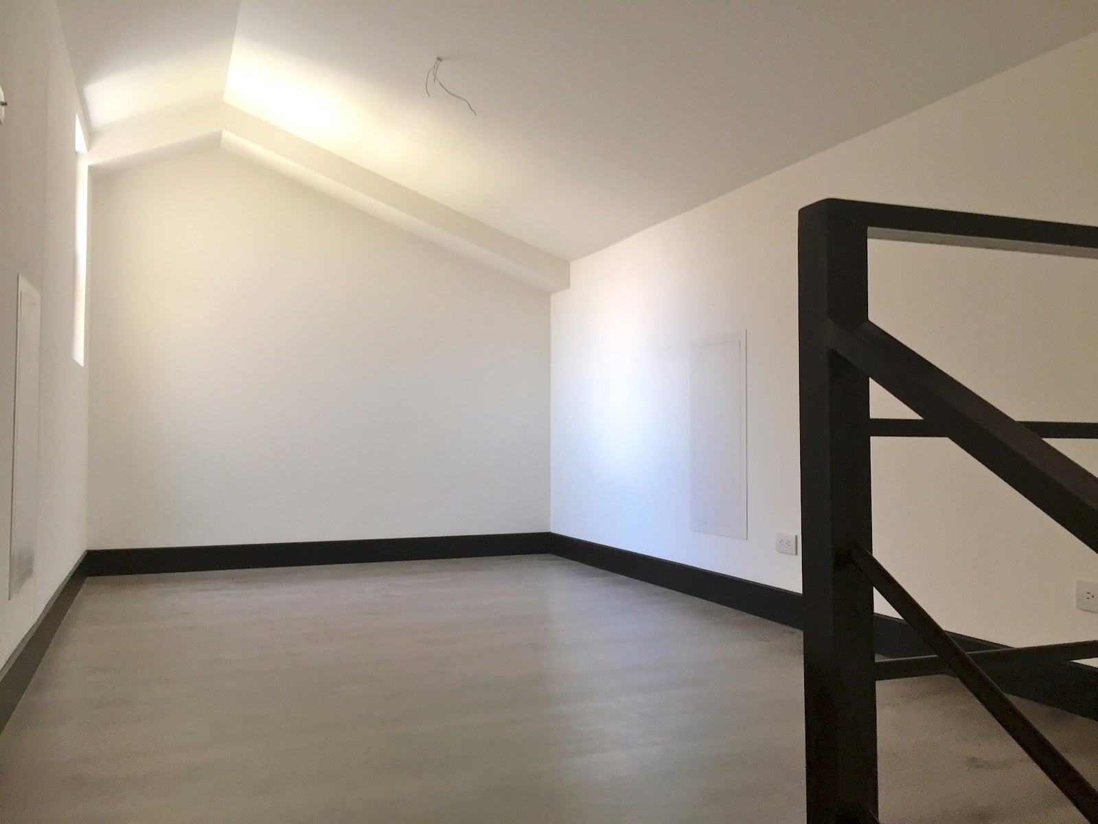 Parques Del Sol Investment Townhouse — photo 8 of 16