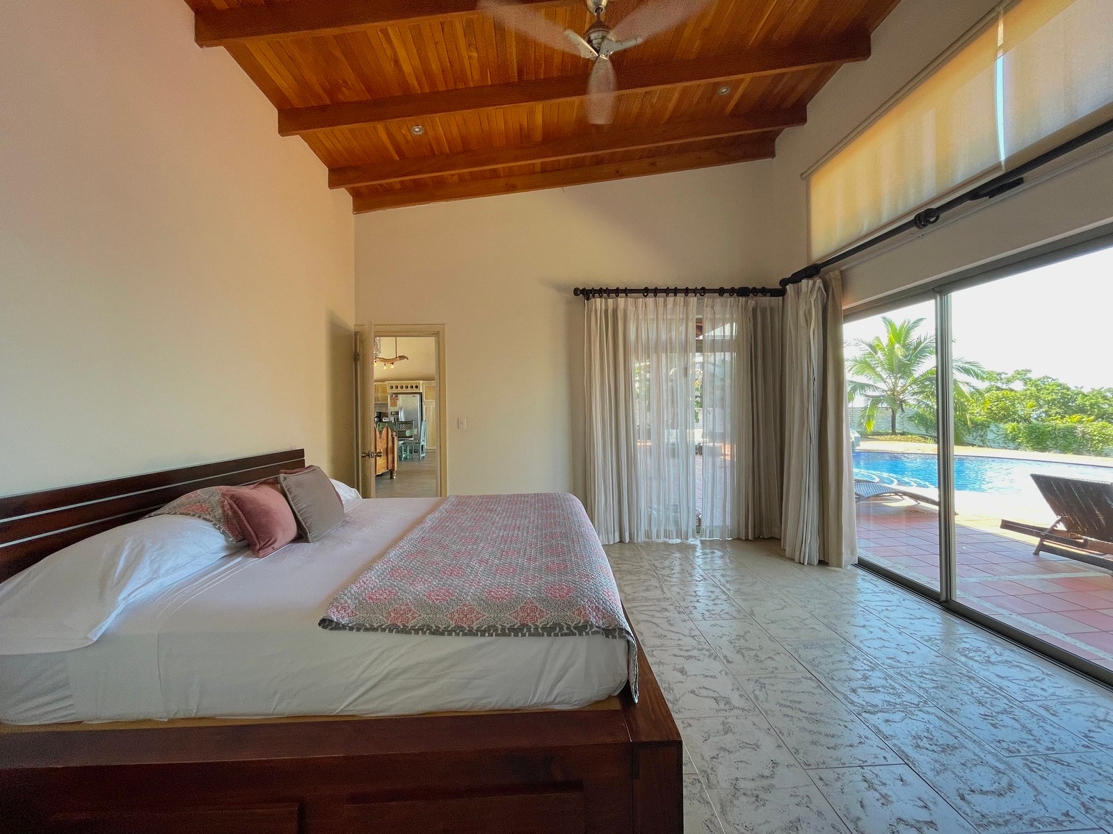 Four Bedroom Villa in the center of Santa Teresa, Santa Teresa, Cobano, Puntarenas, Puntarenas, Costa Rica 60111 Four Bedroom Villa in the center of Santa Teresa, Santa Teresa, Cobano, Puntarenas, Puntarenas, Costa Rica 60111