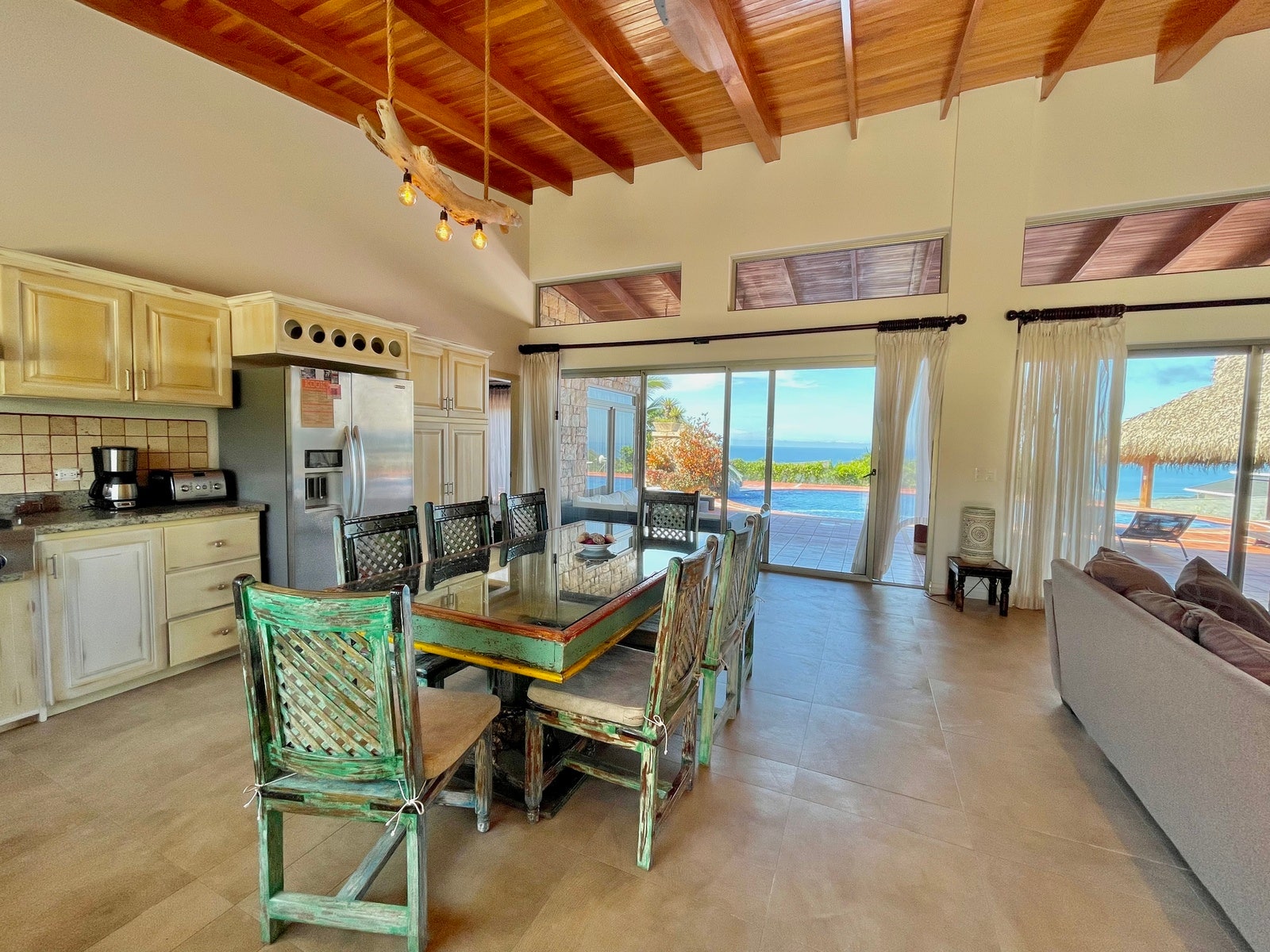 Four Bedroom Villa in the center of Santa Teresa, Santa Teresa, Cobano, Puntarenas, Puntarenas, Costa Rica 60111 Four Bedroom Villa in the center of Santa Teresa, Santa Teresa, Cobano, Puntarenas, Puntarenas, Costa Rica 60111