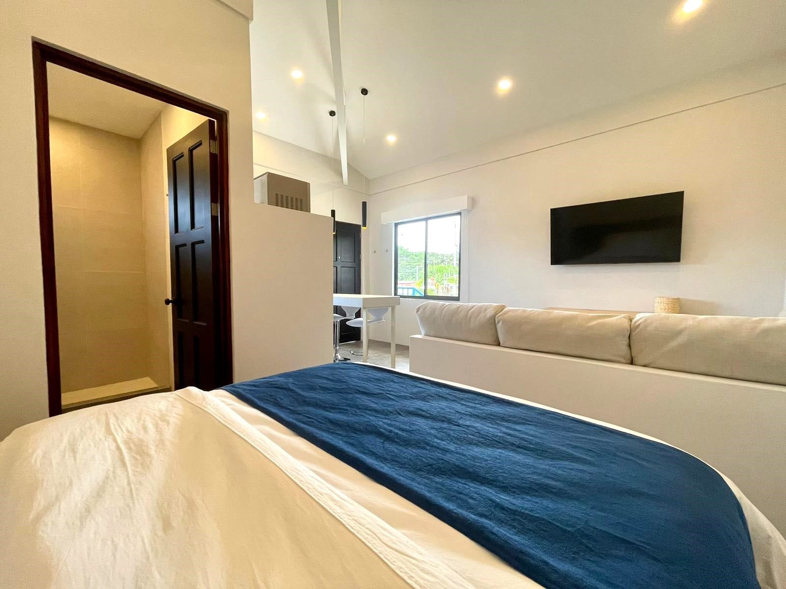 The Ark suite hotel with pool — photo 13 of 19