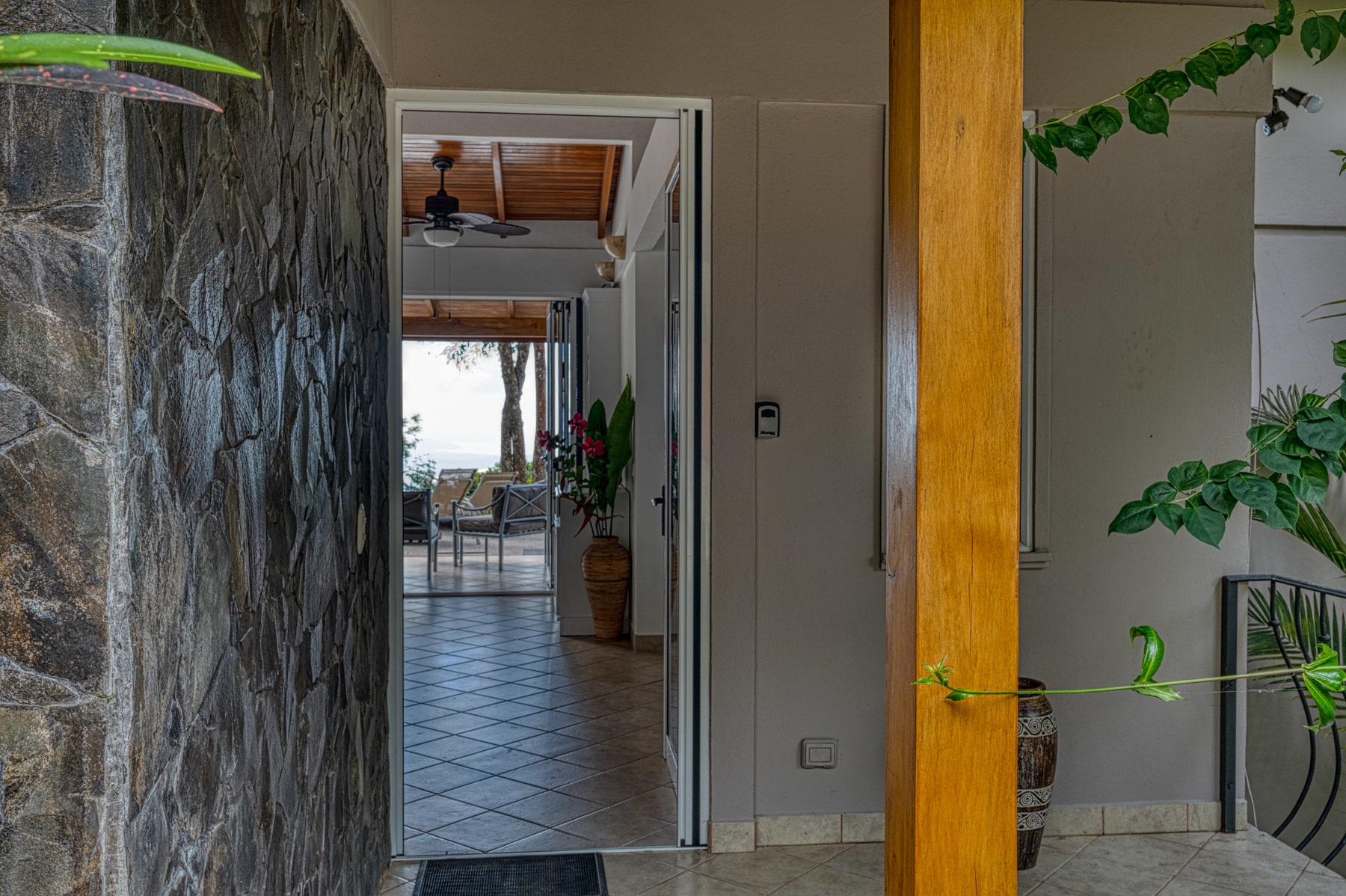 Prime Escaleras location Villa Elle — photo 15 of 19