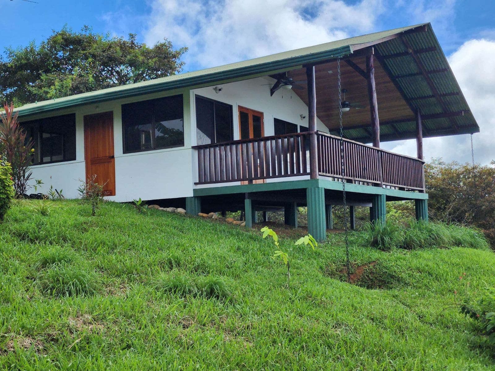 Private 2.4 acres with Amazing Views in Tinamastes, Tinamastes, Perez Zeledon, Bahia Ballena, Osa, San Jose, Costa Rica 11909 — photo 2 of 5