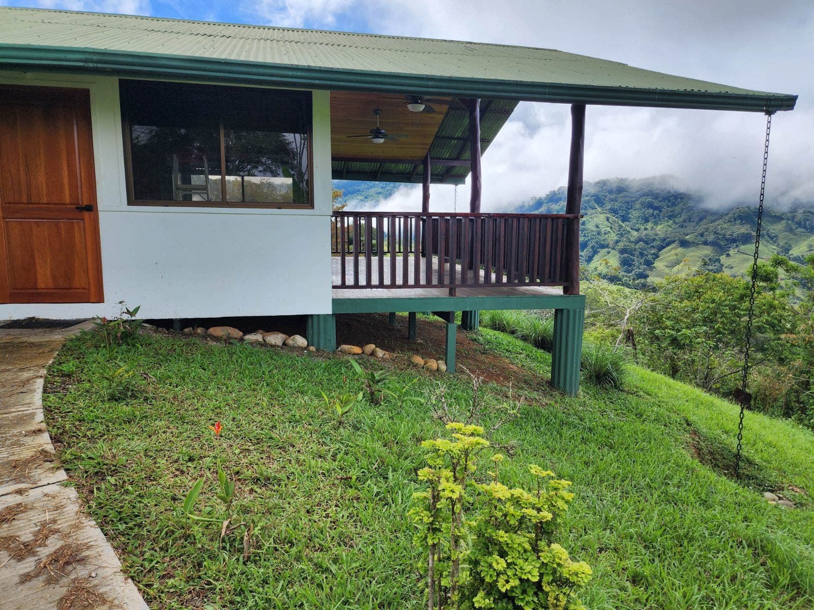 Private 2.4 acres with Amazing Views in Tinamastes, Tinamastes, Perez Zeledon, Bahia Ballena, Osa, San Jose, Costa Rica 11909 — photo 4 of 5